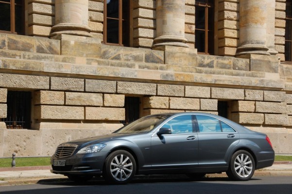 Fahrbericht Mercedes-Benz S400 Hybrid BlueEfficiency: Business von seiner schönsten Seite