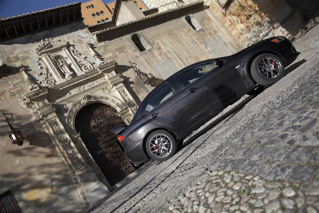 Fahrbericht Mitsubishi Lancer Evolution MR: Familientaugliche Sportskanone