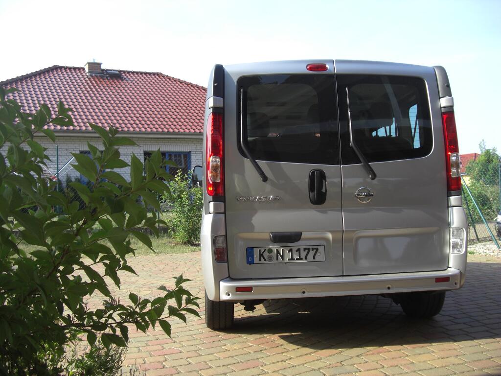 Fahrbericht Nissan Primastar Kombi 2.5 dCi 150 Premium: Transporterseele im Pkw-Gewand