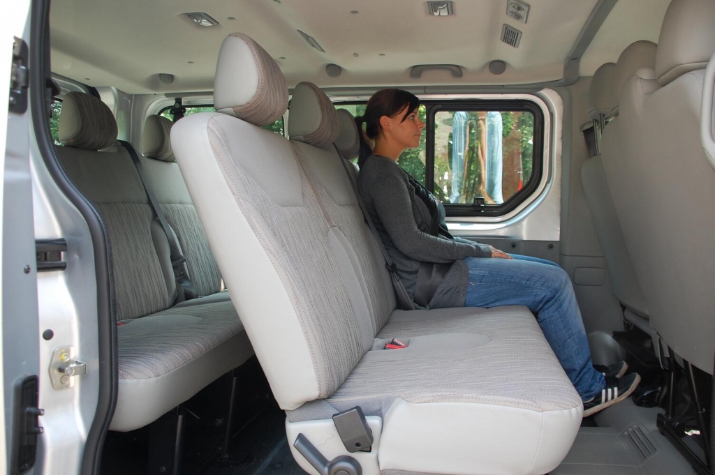 Fahrbericht Nissan Primastar Kombi 2.5 dCi 150 Premium: Transporterseele im Pkw-Gewand