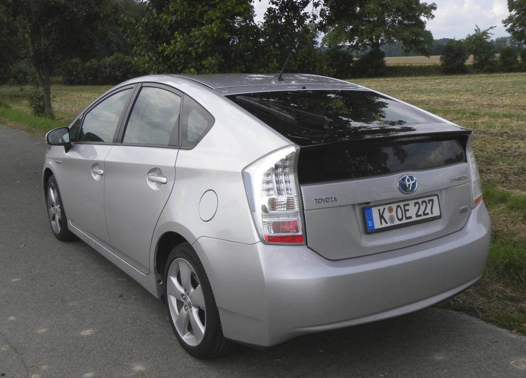 Fahrbericht Toyota Prius Life: 3,9 Liter Verbrauch sind erreichbar