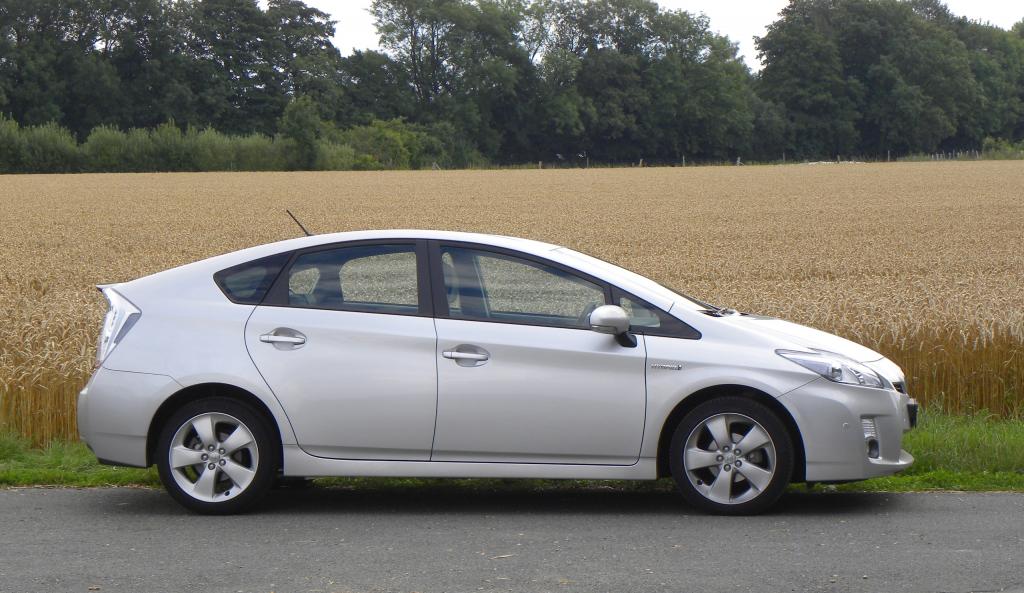 Fahrbericht Toyota Prius Life: 3,9 Liter Verbrauch sind erreichbar