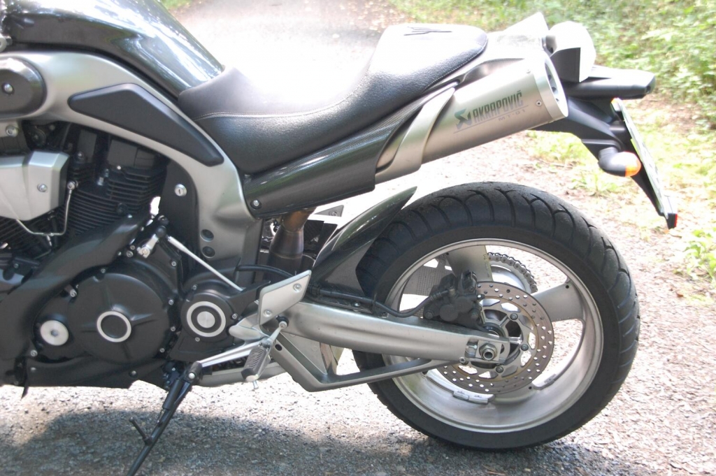 Fahrbericht Yamaha MT-01: Japanischer Dampfhammer im Solokonzert