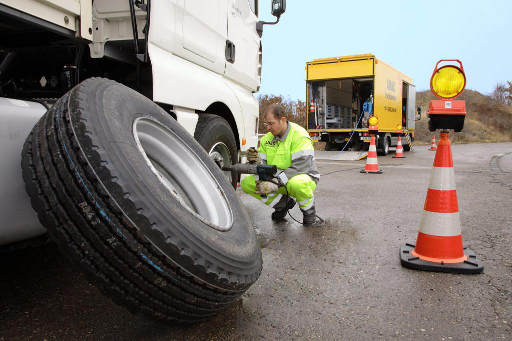 Fahrzeugelektrik bleibt Pannenursache Nummer eins 