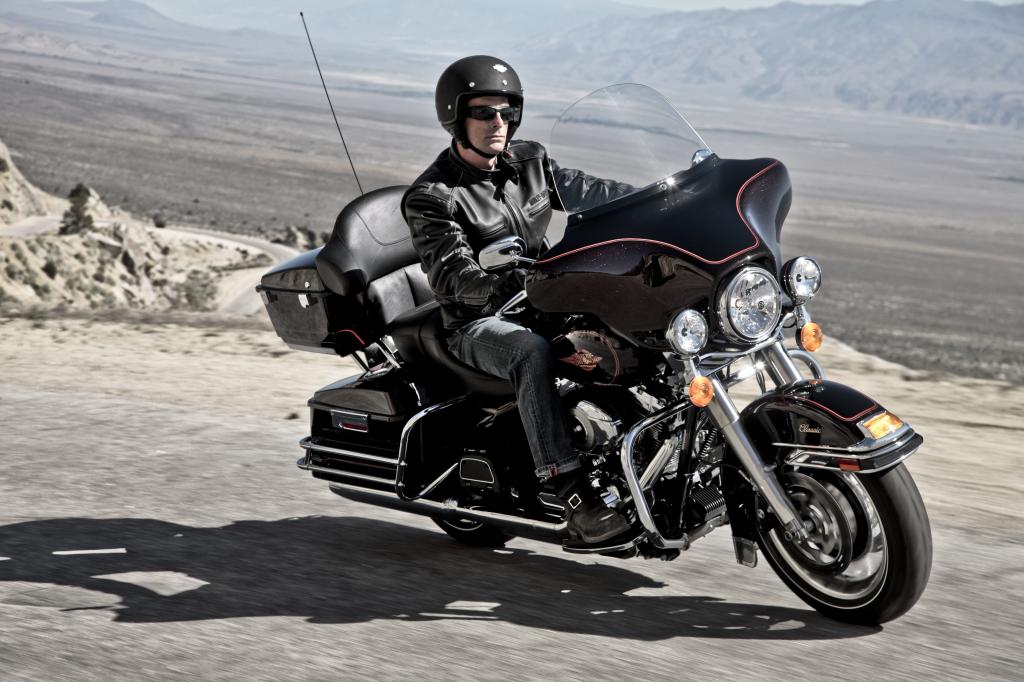 Harley-Davidson Electra Glide Classic.