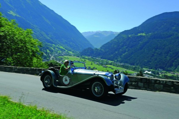 Jaguar wird 75 – und feiert auf dem Nürburgring