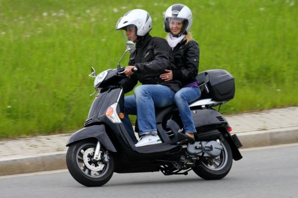 Kymco bietet den Like auch als 200er an
