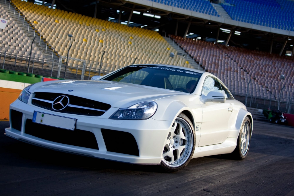 MKB bringt den Mercedes-Benz AMG SL 65 auf über 1000 PS