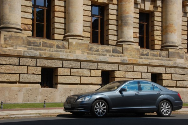 Mercedes-Benz S 400 BlueHYBRID – (kaum noch) Wünsche offen