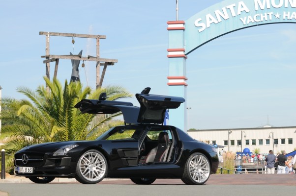 Mercedes SLS AMG im Brabus-Trimm: Leichter dank Carbon