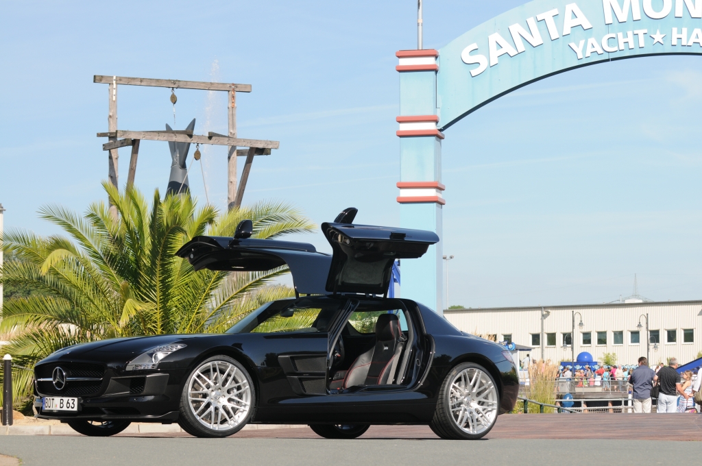 Mercedes SLS AMG im Brabus-Trimm: Leichter dank Carbon