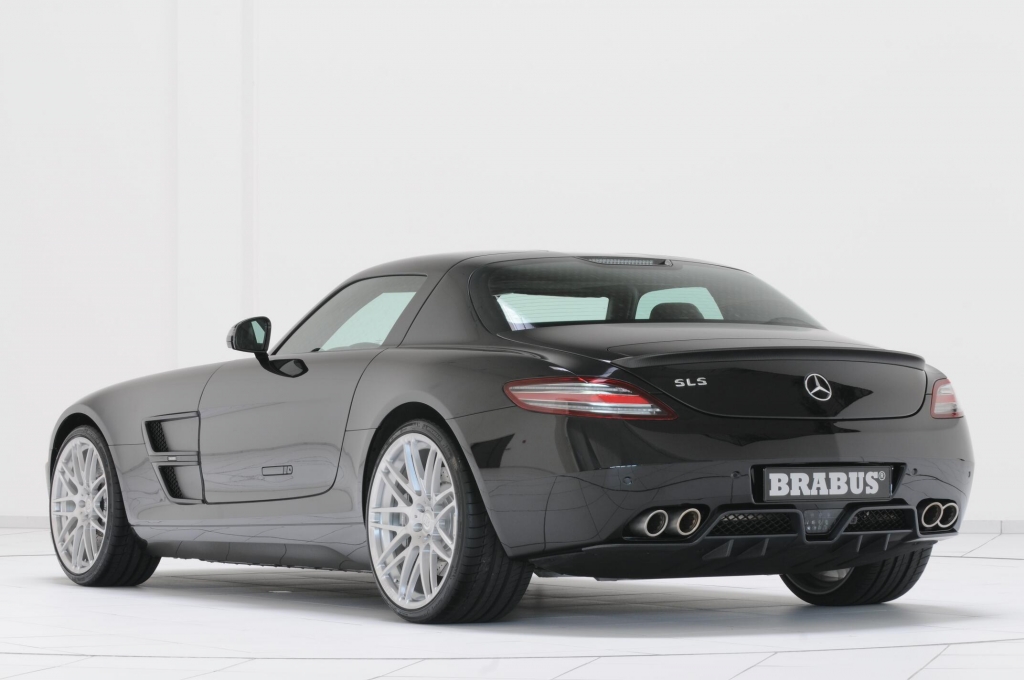 Mercedes SLS AMG im Brabus-Trimm: Leichter dank Carbon