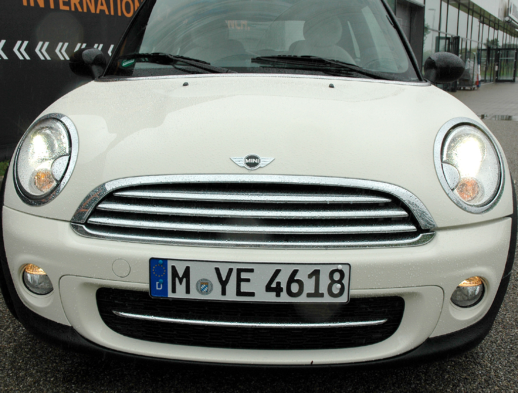Mini: Auch außen hat die BMW-Kleinwagentochter ihr Design aufgefrischt. 