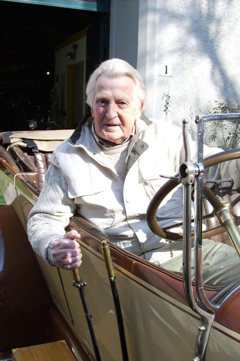 Motorjournalisten trauern um Fritz B. Busch 