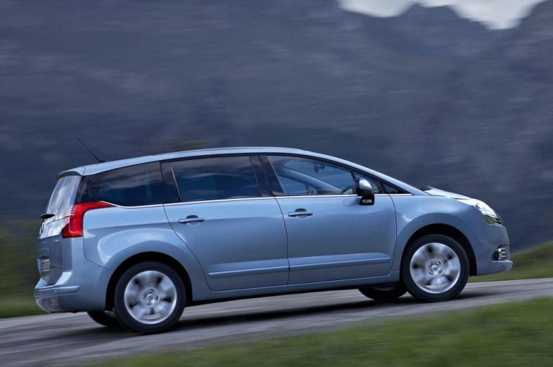 Peugeot 807