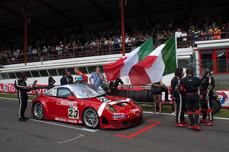 Podestplatz für den Audi R8 LMS in Spa