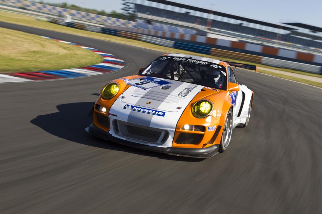 Porsche schickt den 911 GT3 R Hybrid erneut ins Rennen