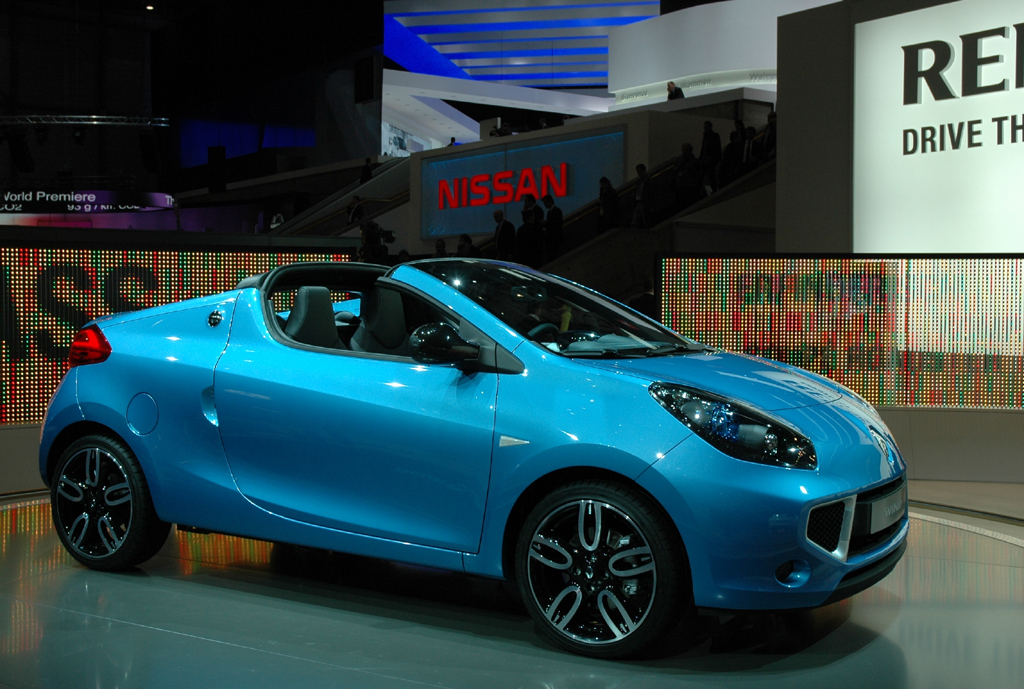 Renaults erster Coupé-Roadster Wind.