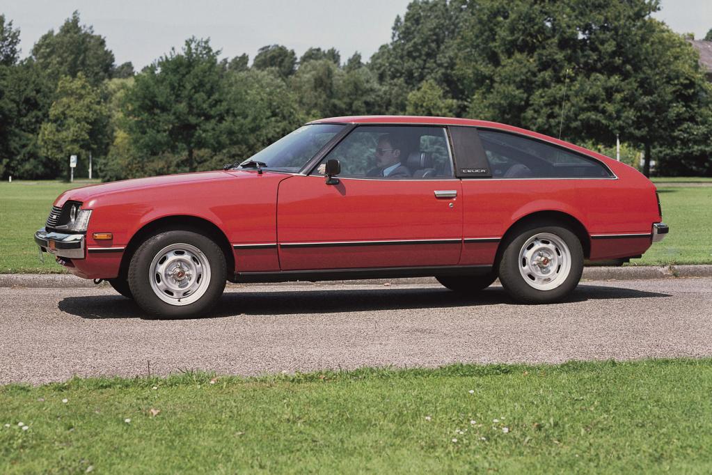 Schon 1978 war es allerdings vorbei mit den Muskeln, zumindest optisch: Die zweite Generation des Wagens wirkt nicht halb so originell wie die erste. 