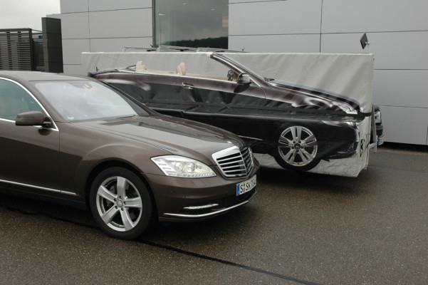 Sicher ist sicher: Mercedes macht Elektronik mit korrigierenden Bremseingriffen aktiver