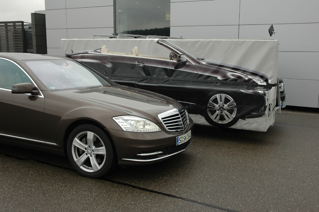 Sicher ist sicher: Mercedes macht Elektronik mit korrigierenden Bremseingriffen aktiver