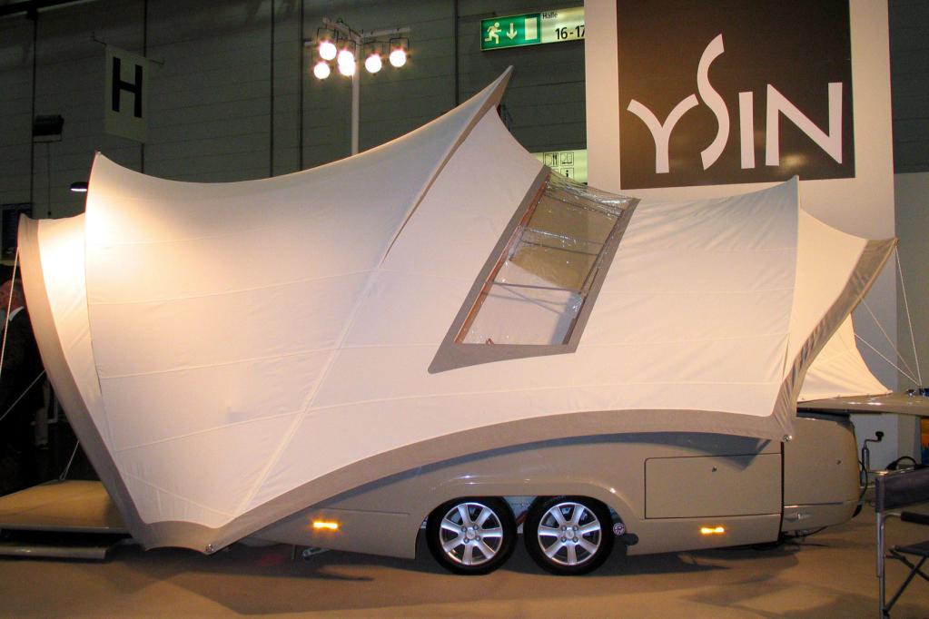 Sieht aus wie die Oper in Sydney, ist aber ein Caravan. 