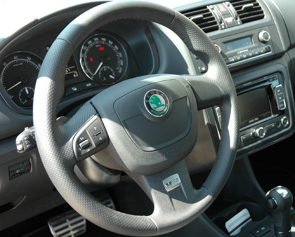 Skoda Fabia RS: Blick ins Cockpit. 