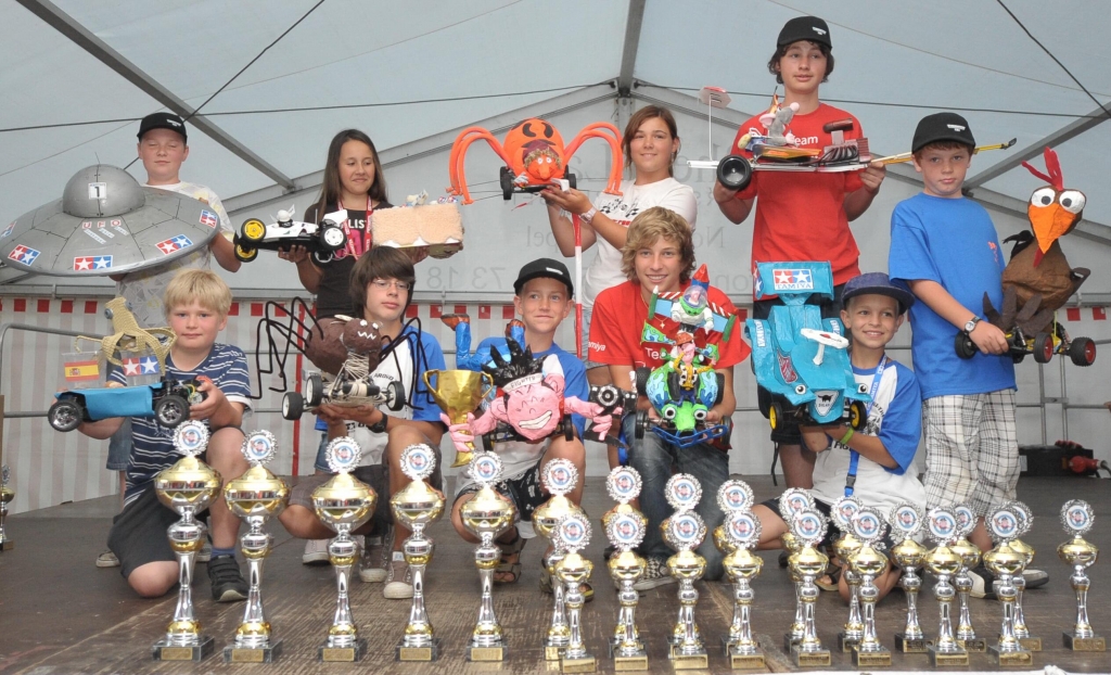 Tamiya Fighter-Cup 2010: Motorsport im Mini-Format – Spannung XXL