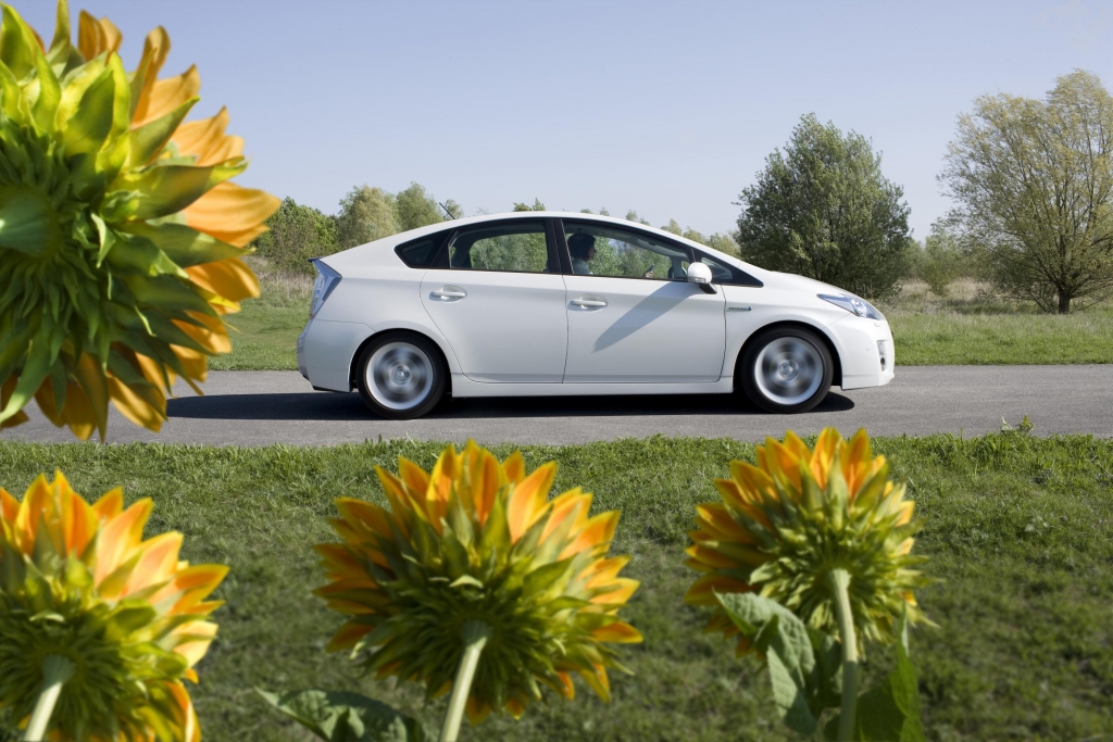 Toyota Prius Plug-in heizt elektrisch ein 