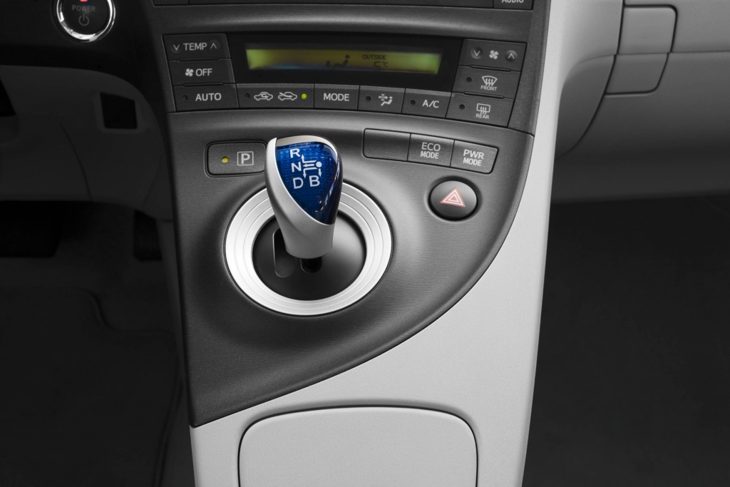 Toyota Prius Plug-in heizt elektrisch ein 