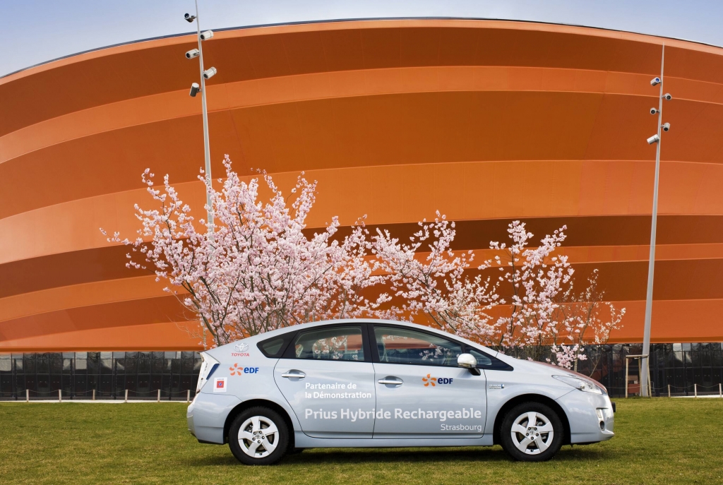 Toyota Prius Plug-in heizt elektrisch ein 