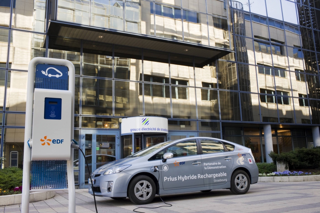 Toyota Prius Plug-in heizt elektrisch ein 