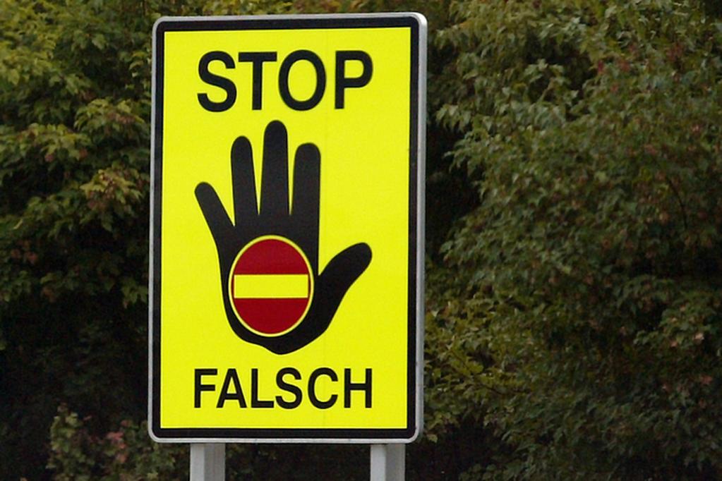 Warnschilder sollen ''Geisterfahrten'' verhindern 