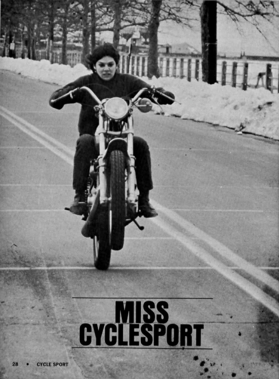 Weil ich ein Mädchen bin - Die erste Bikerin mit professioneller Lizenz: Kerry Kleid.