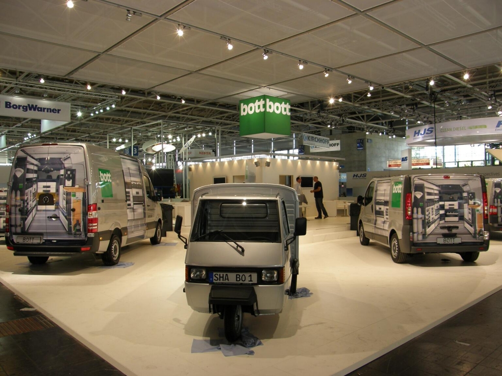 63. IAA Nutzfahrzeuge 2010: Premierenfeuerwerk und Innovationen in Hannover