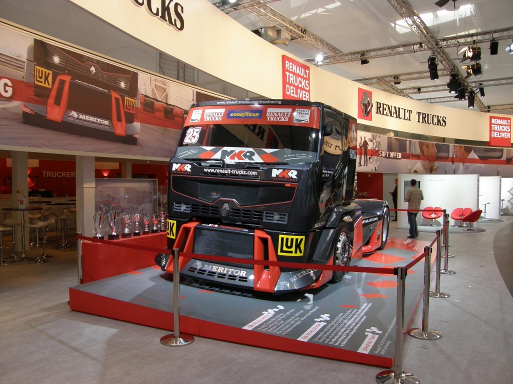 63. IAA Nutzfahrzeuge 2010: Premierenfeuerwerk und Innovationen in Hannover