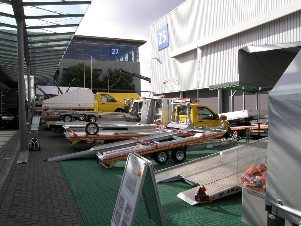 63. IAA Nutzfahrzeuge 2010: Premierenfeuerwerk und Innovationen in Hannover