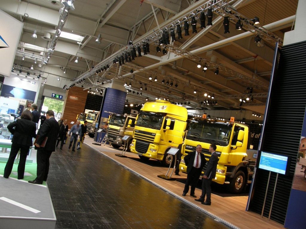 63. IAA Nutzfahrzeuge 2010: Premierenfeuerwerk und Innovationen in Hannover
