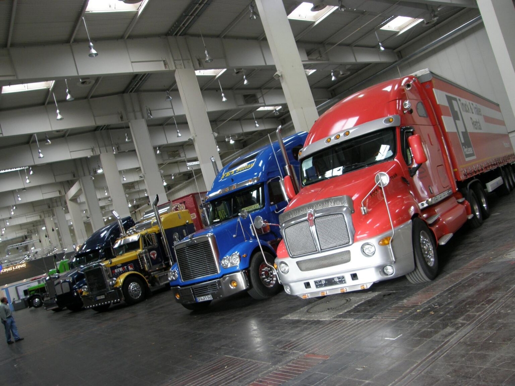 63. IAA Nutzfahrzeuge 2010: Premierenfeuerwerk und Innovationen in Hannover