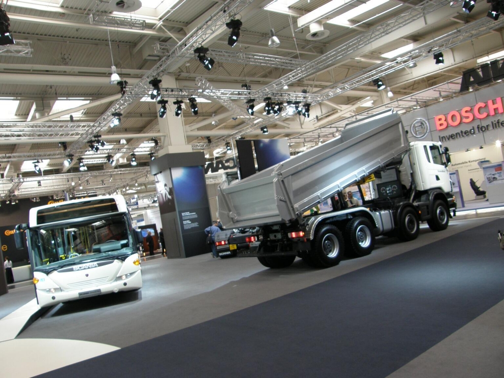 63. IAA Nutzfahrzeuge 2010: Premierenfeuerwerk und Innovationen in Hannover