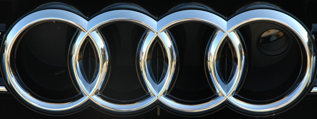 Audi A7 Sportback: Die vier Markenringe sitzen im oberen Teil des Frontgrills.
