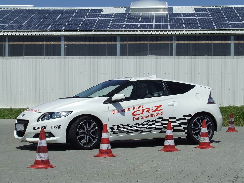 Benefiz-Slalom mit dem Honda CR-Z