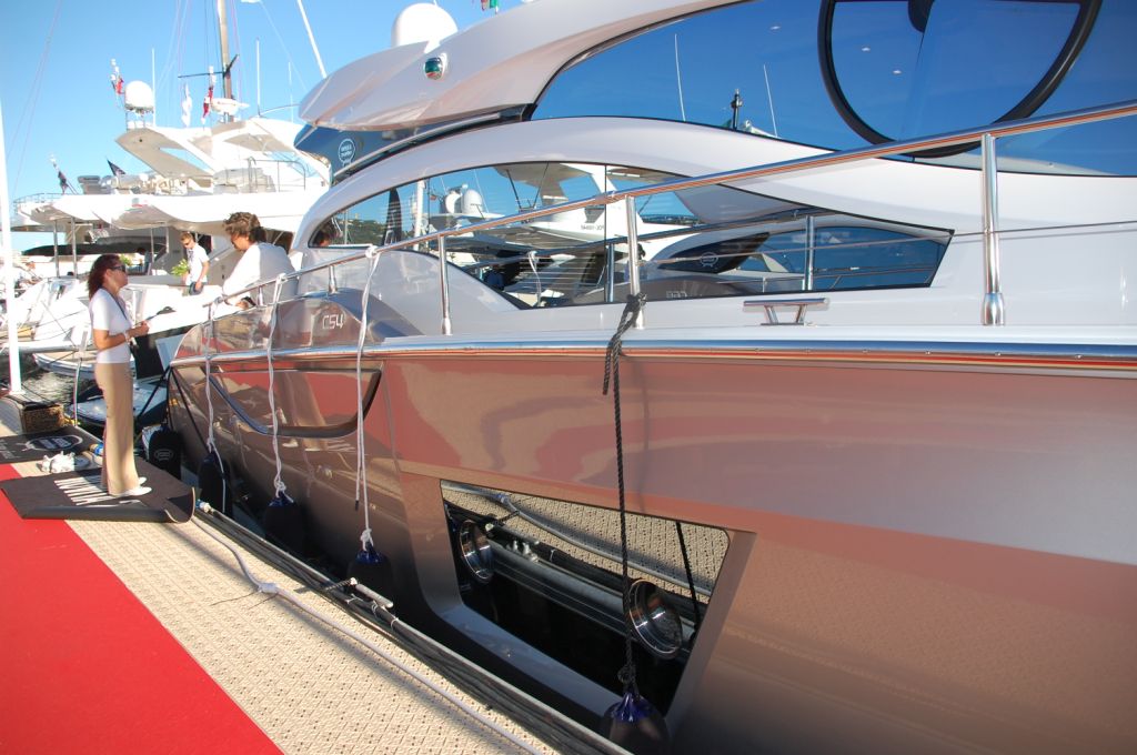 Cannes 2010: International Boot & Yacht Show