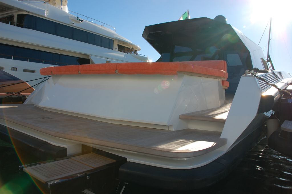Cannes 2010: International Boot & Yacht Show