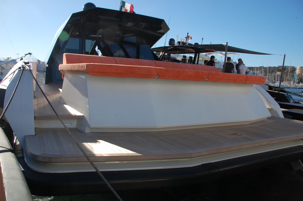 Cannes 2010: International Boot & Yacht Show