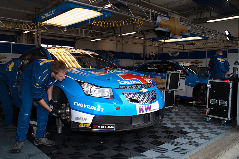 Chevrolet bricht den Bann: Erster WTCC-Sieg auf deutschem Boden