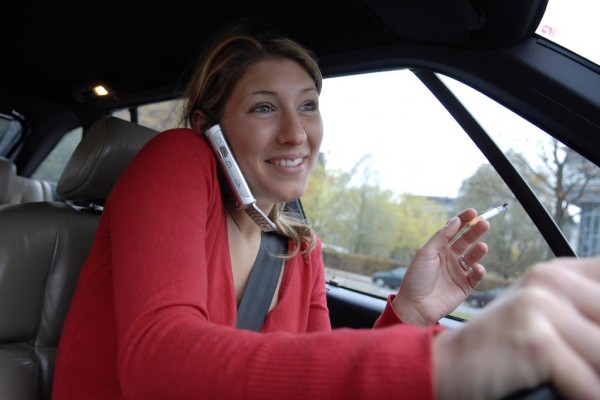 Den Fahrer übers Autokennzeichen kontaktieren  