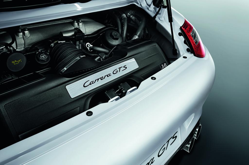 Der 3,8-Liter-Boxer kommt jetzt auf 408 PS