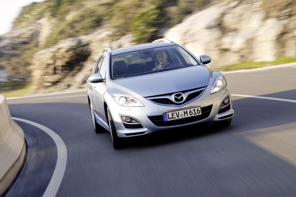 Der Mazda6 ist ein klassischer Mittelklassekombi mit viel Platz. 