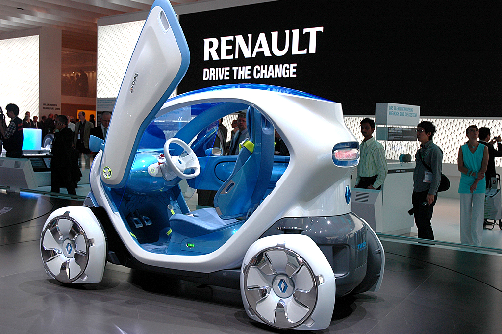 Der Twizy ZE, hier noch als Studie, wird Renaults drittes Elektrofahrzeug sein. 